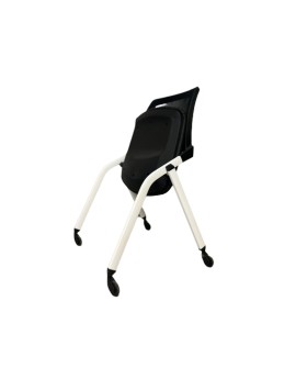 Chaise rabattable sur roulette Kendo coloris blanc ou noir